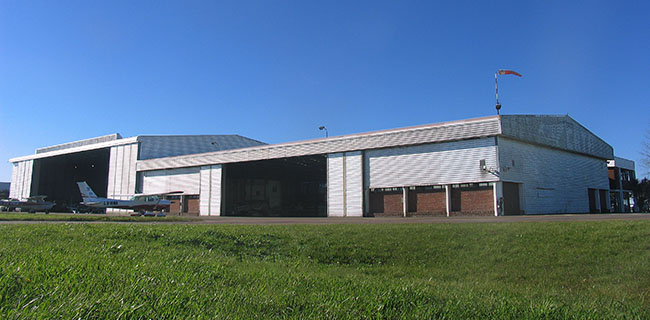 Global Jet Hangar, exterior